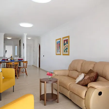 Casa Bonita Villa Puerto del Carmen (Lanzarote)